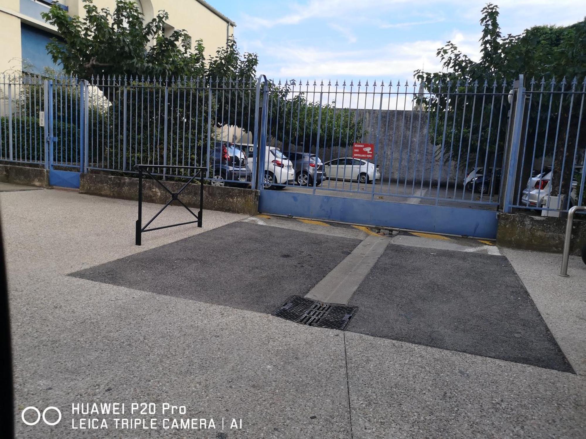 Le Pandora, Proche Tour Magne, Parking Et Terrasse Apartman Nîmes Kültér fotó